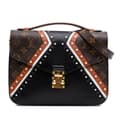 Pikkukuva 1 / 10: Pre-owned Louis Vuitton Monogram Brogue Pochette Metis Brown