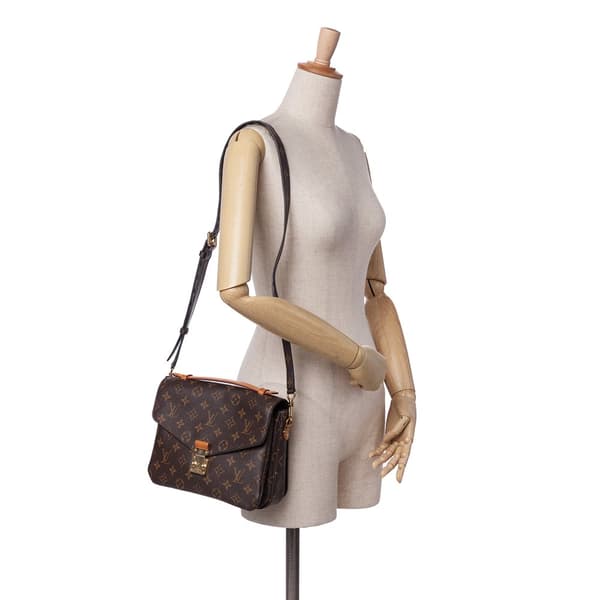 Pre-owned Louis Vuitton Monogram Pochette Metis Brown