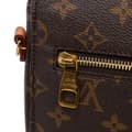 Miniatyrbild 8 av 10: Pre-owned Louis Vuitton Monogram Pochette Metis Brown