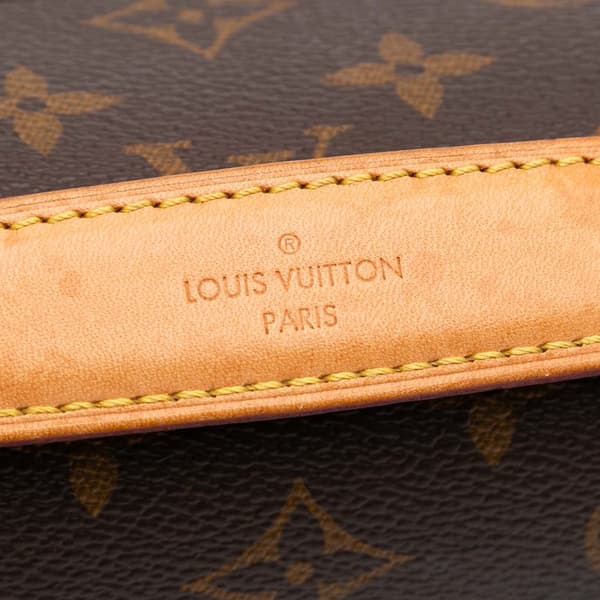 Pre-owned Louis Vuitton Monogram Pochette Metis Brown