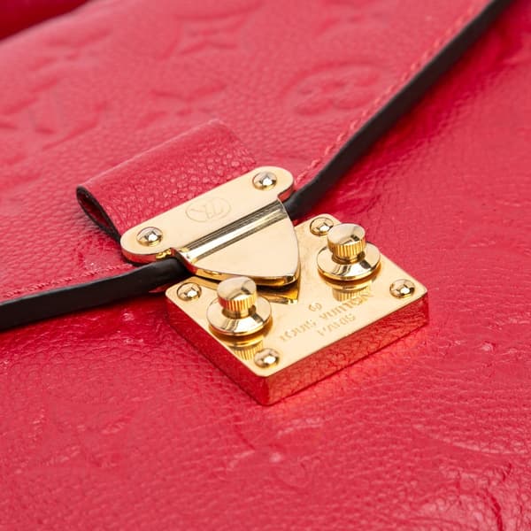 Pre-owned Louis Vuitton Monogram Empreinte Pochette Metis Red