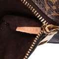 Miniatyrbild 9 av 10: Pre-owned Louis Vuitton Monogram Pochette Metis Brown