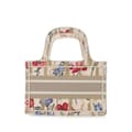 Miniatyrbilde 2 av 10: Pre-owned Dior Mini Canvas Embroidered Hibiscus Book Tote Brown