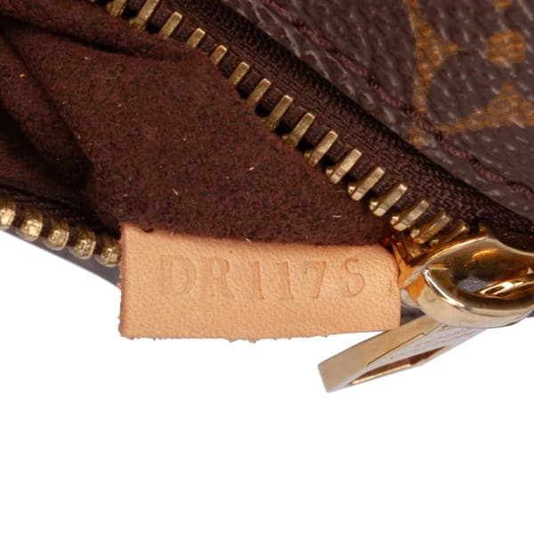 Pre-owned Louis Vuitton Monogram Pochette Metis Brown