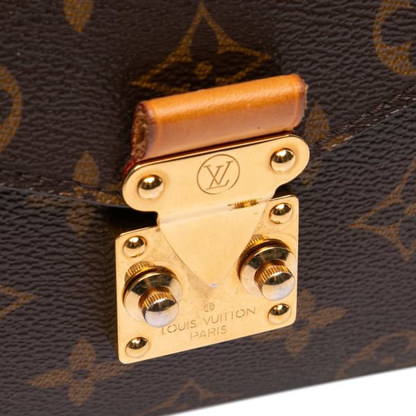 Pre-owned Louis Vuitton Monogram Pochette Metis Brown