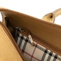Miniatyrbild 6 av 10: Pre-owned Burberry Leather Handbag Brown