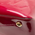 Miniatyrbild 8 av 10: Pre-owned Louis Vuitton Vernis Miroir Satchel Purple