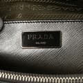 Miniatyrbilde 5 av 10: Pre-owned Prada Medium Saffiano Lux Open Promenade Satchel Silver