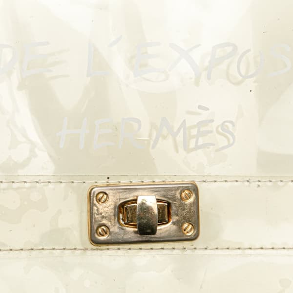 Pre-owned Hermès Vinyl Souvenir De L Exposition Kelly Handbag White