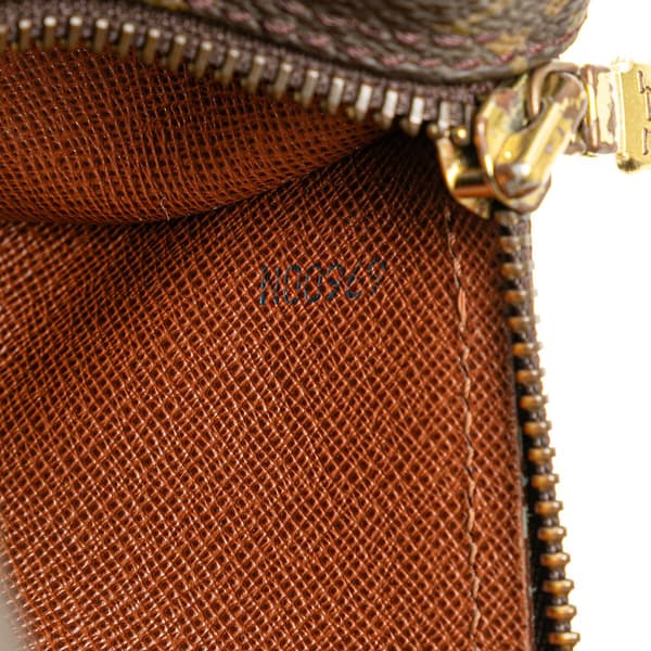 Pre-owned Louis Vuitton Monogram Papillon 26 Brown