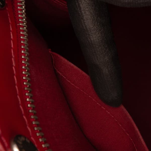 Pre-owned Louis Vuitton Epi Brea MM Red
