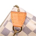 Miniatyrbillede 5 af 10: Pre-owned Louis Vuitton Damier Azur Mini Pochette Accessoires White