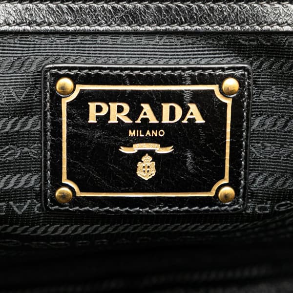 Pre-owned Prada Vitello Shine Satchel Black