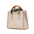 Miniatyrbilde 2 av 10: Pre-owned Gucci Small Leather Bamboo Diana Satchel Brown