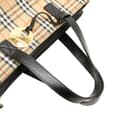 Miniatyrbild 8 av 9: Pre-owned Burberry Haymarket Check Canvas Handbag Brown