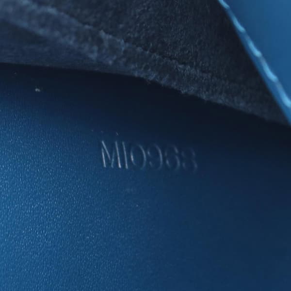 Pre-owned Louis Vuitton Epi Pont-Neuf Blue