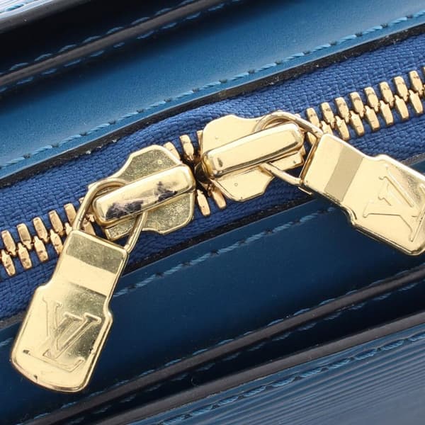 Pre-owned Louis Vuitton Epi Pont-Neuf Blue