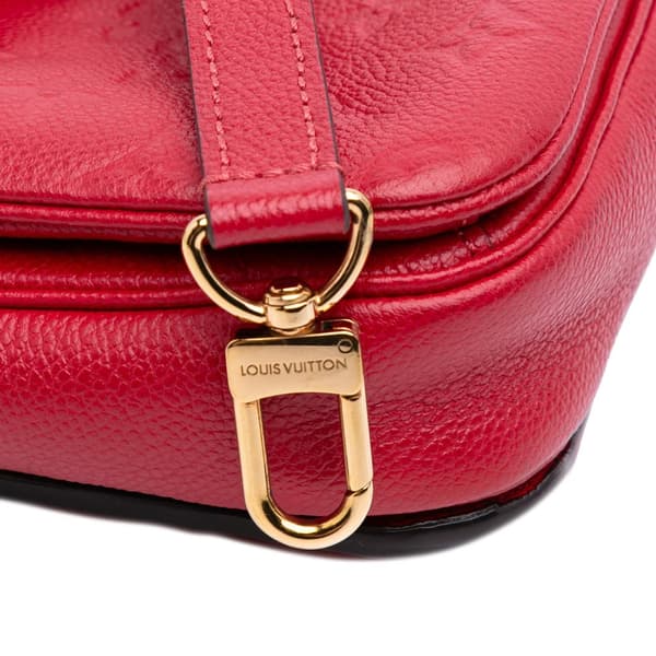 Pre-owned Louis Vuitton Monogram Empreinte Pochette Metis Red