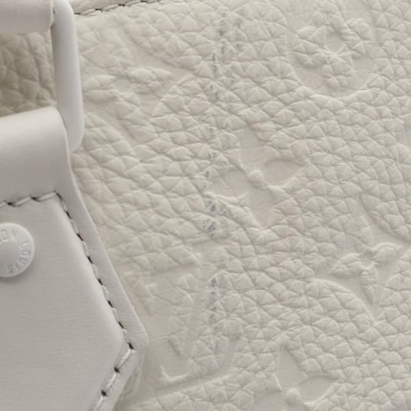 Pre-owned Louis Vuitton Monogram Taurillon Sac Plat 24H Tote White