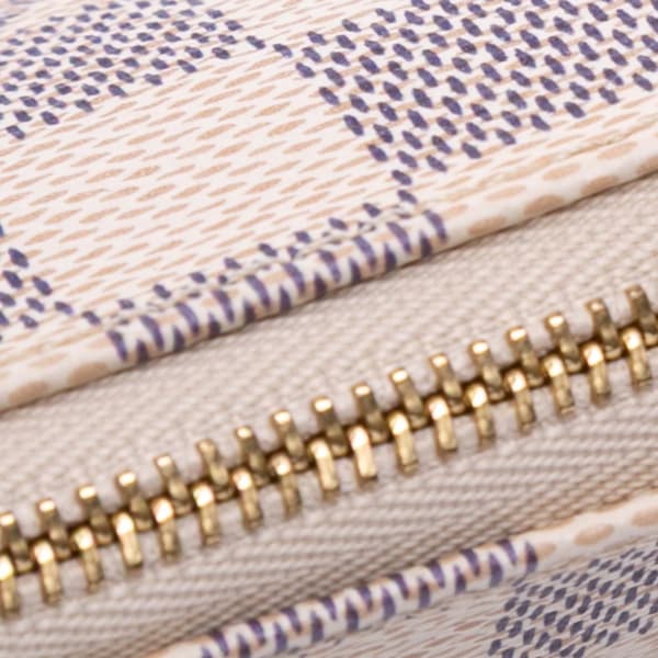 Pre-owned Louis Vuitton Damier Azur Mini Pochette Accessoires White