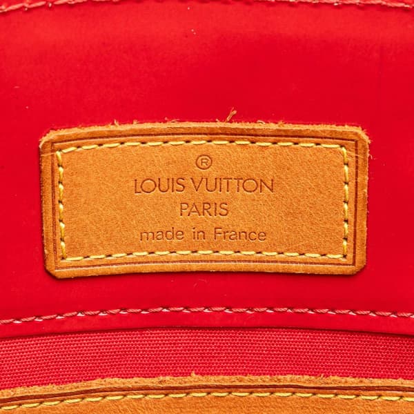 Pre-owned Louis Vuitton Monogram Vernis Reade PM Red