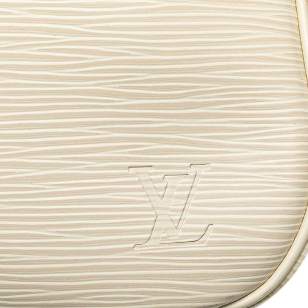 Pre-owned Louis Vuitton Epi Passy PM White
