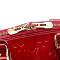Miniatyrbilde 6 av 9: Pre-owned Louis Vuitton Monogram Vernis Alma BB Red