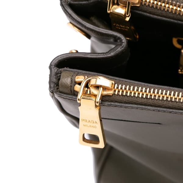 Pre-owned Prada Medium Saffiano Lux Galleria Double Zip Green
