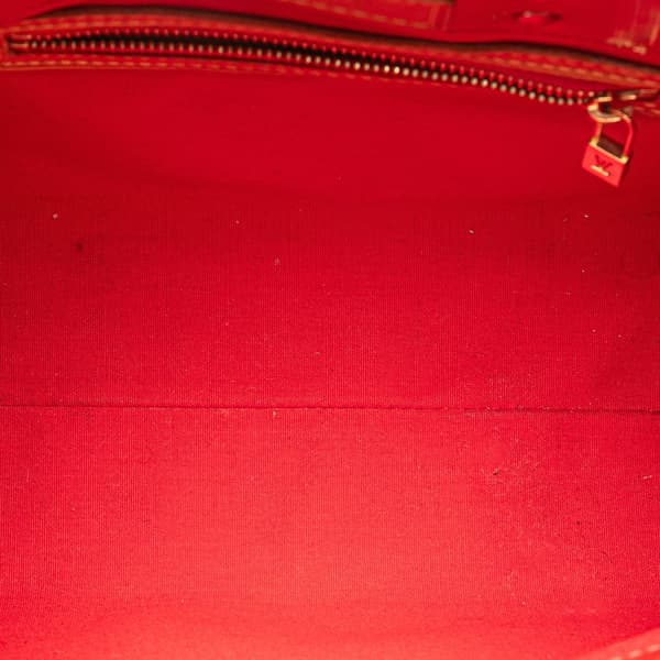 Pre-owned Louis Vuitton Monogram Vernis Reade PM Red