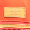Miniatyrbillede 5 af 10: Pre-owned Louis Vuitton Monogram Vernis Reade PM Red