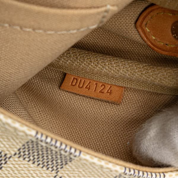 Pre-owned Louis Vuitton Damier Azur Favorite PM White