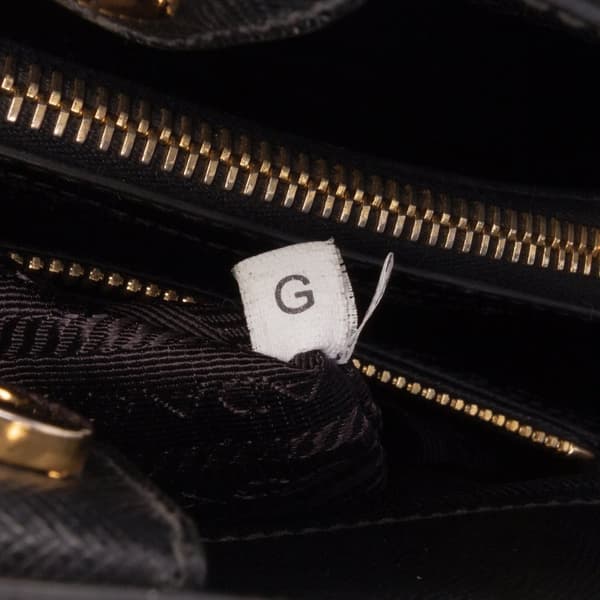 Pre-owned Prada Medium Saffiano Lux Open Promenade Satchel Black