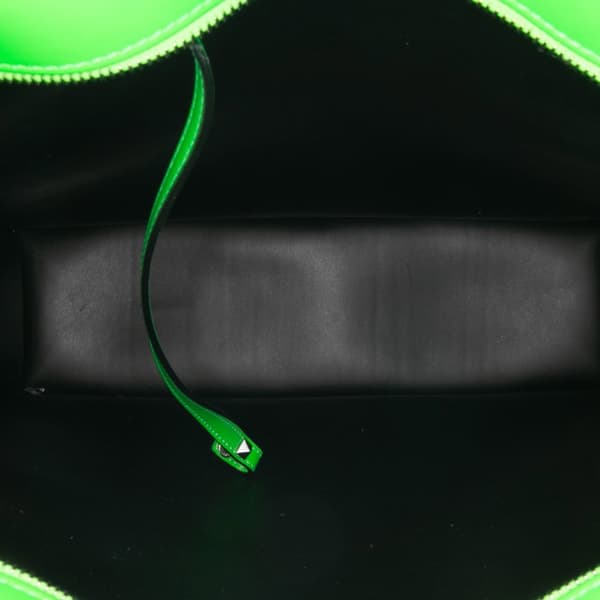 Pre-owned Valentino Leather VLTN Satchel Green