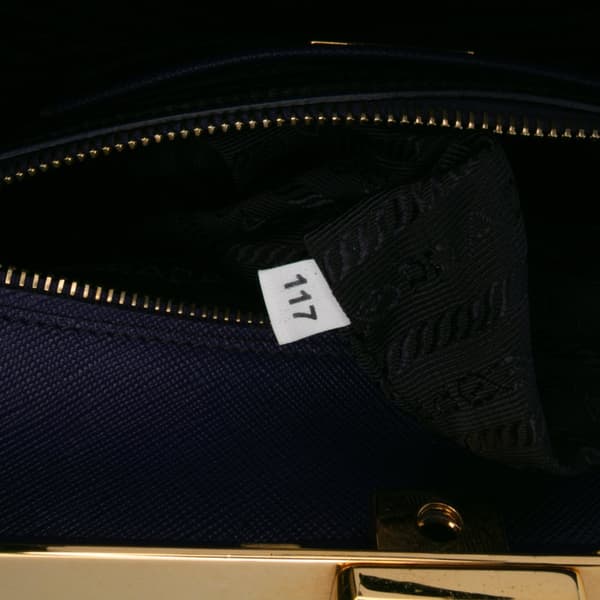 Pre-owned Prada Saffiano Lux Frame Handbag Purple