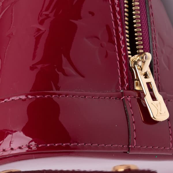 Pre-owned Louis Vuitton Monogram Vernis Alma PM Red