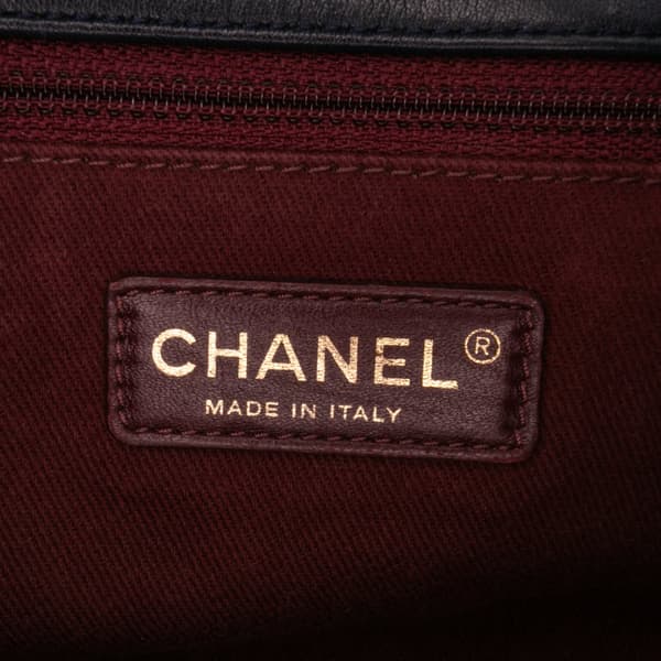 Pre-owned Chanel Medium Quilted Glazed Calfskin Perfect Edge Flap Blue