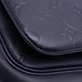 Miniatyrbillede 9 af 10: Pre-owned Louis Vuitton Monogram Empreinte Pochette Metis Blue