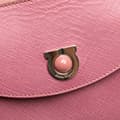 Pikkukuva 8 / 10: Pre-owned Ferragamo Suede and Leather Gancini Handbag Pink