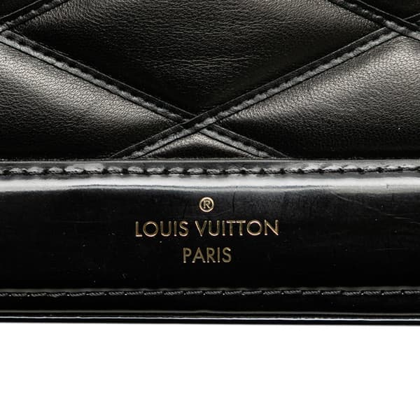 Pre-owned Louis Vuitton Quilted Lambskin Malletage Dora PM Black