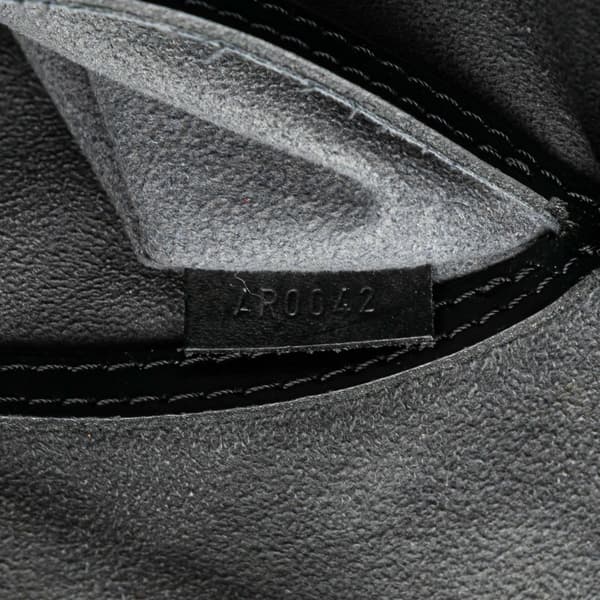 Pre-owned Louis Vuitton Epi Alma PM Black