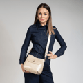Pikkukuva 2 / 6: MELISSA - Beige lakkanahkainen krokotiililaukku