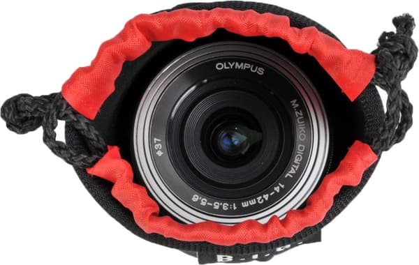 BIG lens pouch PS5 (443026) Svart, Röd