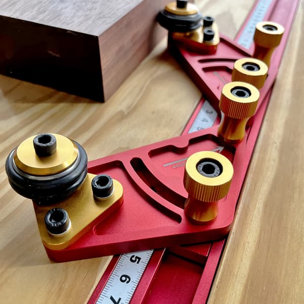 Uppgraderad lagerrullmatare Aluminiumlegering Fjäder Loc Board Bord Såg Matning Säkerhet Framdrivning Träbearbetning Hjälpverktyg