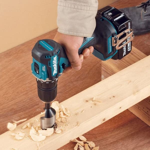 Borrskruvdragare - Makita - DDF487ZJ - 18 V - Li-Ion - Ø 13 mm - Utan batteri