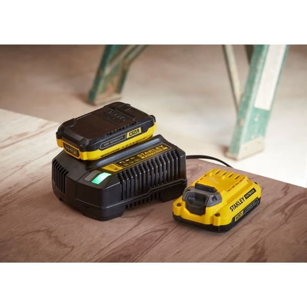 STANLEY FATMAX V20 18V borrmaskin med 2 2Ah batterier + 100 tillbehör SFMCW223B-XJ
