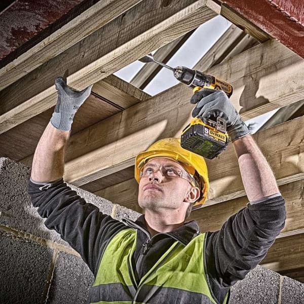 18V XR borrmaskin + 2 5Ah batterier + laddare + TSTAK box - DEWALT - DCD791P2-QW