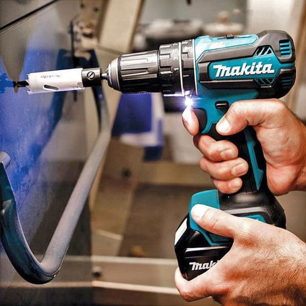 Slagborrskruvdragare - MAKITA - DHP485ZJ - 18V - Sladdlös - Professionell