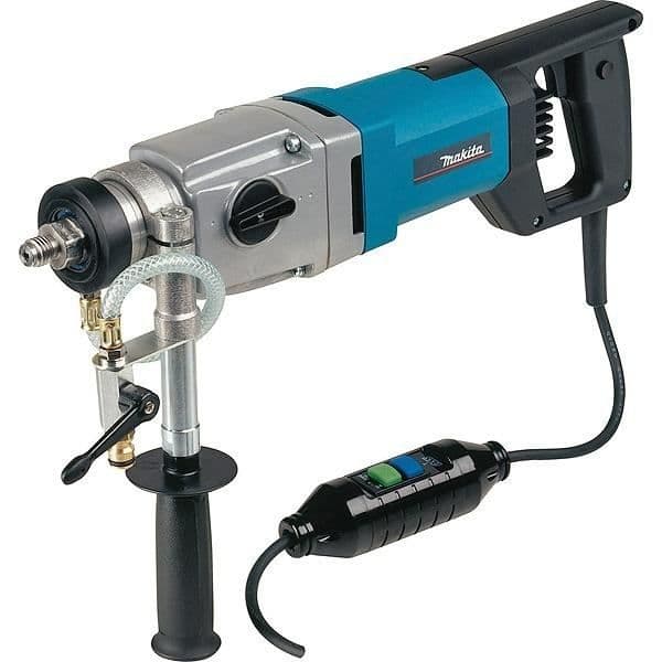 MAKITA DBM131 vattenkärnborrmaskin - Ø 132 mm - För betong - Mångsidig och utrustad