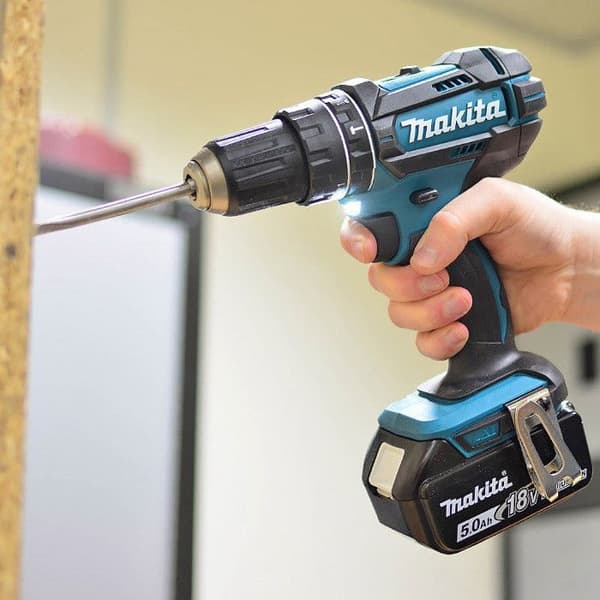 MAKITA DHP482RTJ slagborrmaskin - 2 18 V 5 Ah Li-ion batterier - Makpac box