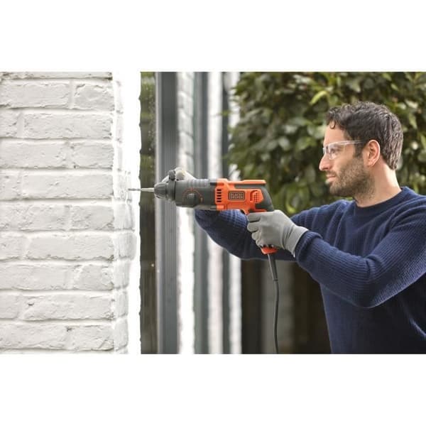 BLACK+DECKER BEHS01-QS Slagboremaskine med ledning - Boring, simpel boring og mejsling 1,6J